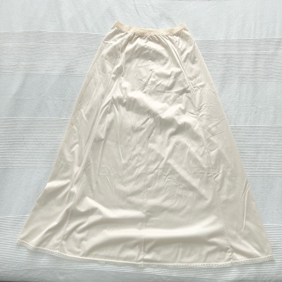 Vintage Kayser Full Length Slip Skirt - Picture 3 of 10